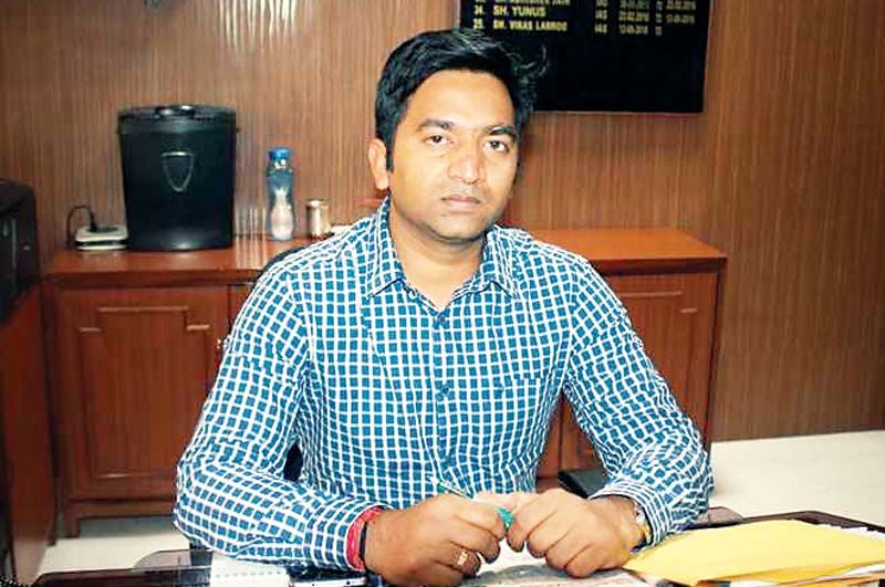 बाहर से आने वालों के नहीं बनेंगे पास