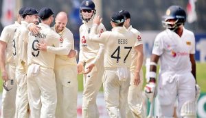 इंग्लैंड ने घर में किया श्रीलंका का सफाया, स्पिनरों के शानदार प्रदर्शन से दूसरा मैच छह विकेट से जीती मेहमान टीम