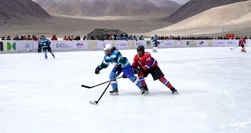 लद्दाख में बनेगा भारत का सबसे बड़ा आइस हॉकी केंद्र, केंद्रीय खेल मंत्री ने दिया आश्वासन