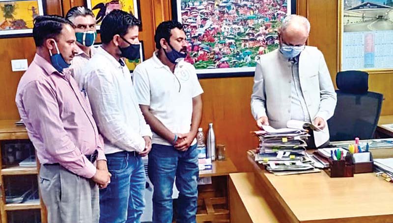 पेंशन नहीं; सिर्फ आश्वासन मिले, एनपीएस कर्मचारियों ने मुख्य सचिव से मांगी राहत