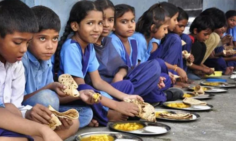 Mid Day Meal: मिड-डे मील को 16 करोड़, स्कूलों में योजना के लिए सरकार ने जारी किया बजट