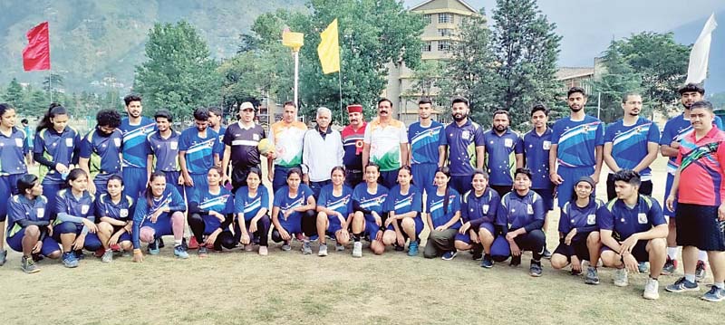 हिमाचल कोर्फबाल टीम सेमीफाइनल में, ढालपुर में राष्ट्रीय स्पर्धा में दमखम दिखा रहे देश भर के खिलाड़ी
