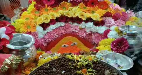 चिंतपूर्णी मंदिर में व्यवस्थाएं न के बराबर