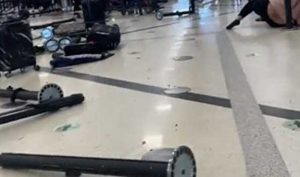 अमरीका के अटलांटा हवाई अड्डे पर चली गोली, तीन लोग घायल, बैग में रखी गई थी गन