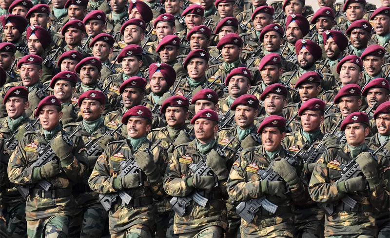 सेना को राष्ट्रवाद के चश्मे से देखे सियासत