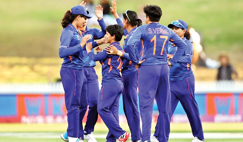 Women’s World Cup : भारत की बांग्लादेश पर बड़ी जीत, सेमीफाइनल के लिए मजबूत किया दावा