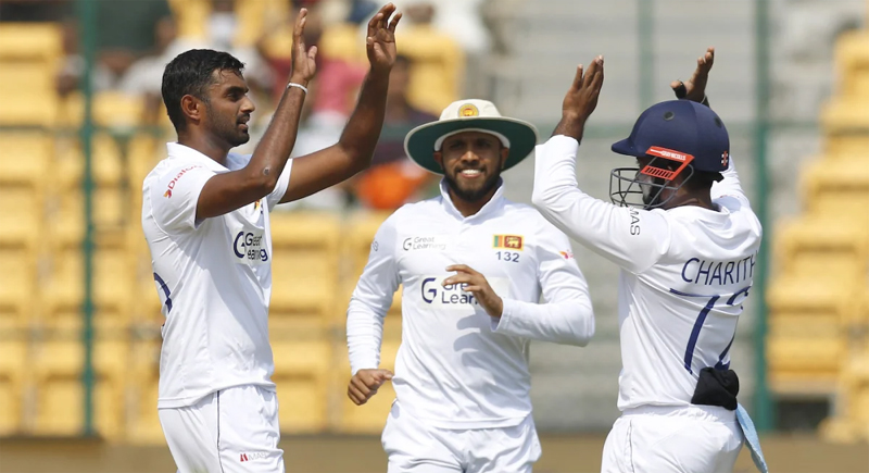IND vs SL 2nd TEST: श्रीलंकाई गेंदबाज हावी, भारत सात विकेट पर 200 रन पार