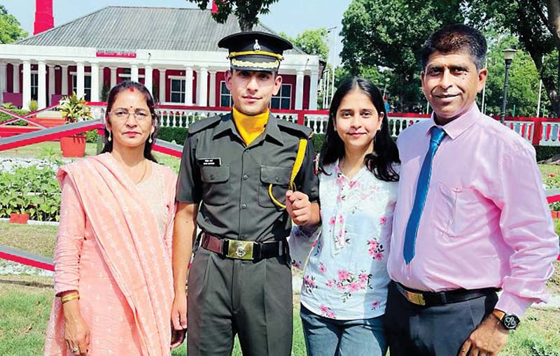 सेना में लेफ्टिनेंट बने कोटधार के नितिन शर्मा