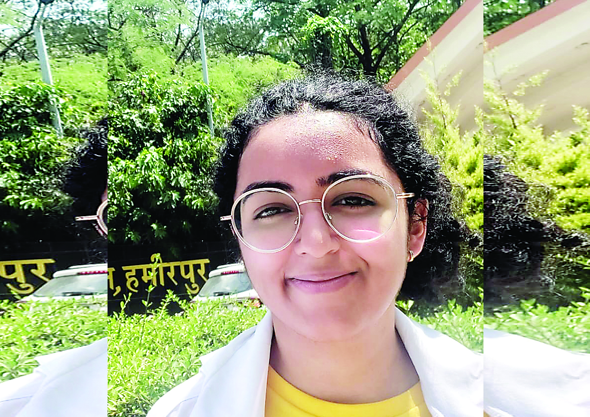 हमीरपुर की मुस्कान को 48 लाख का पैकेज, एनआईटी की बीटेक सीएससी की छात्रा गुरुग्राम में एमजॉन में देगी सेवाएं