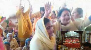 शूलिनी माता मंदिर में भक्तों की भीड़, सोलन शहर में हर ओर गूंज रहे मां के जयकारे