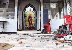 बांग्लादेश में हिंदुओं की आस्था पर प्रहार; शरारती तत्वों ने तोड़ा मंदिर, मूर्ती को भी पहुंचाया नुकसान