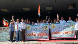 चंडीगढ़ में ‘वंदे भारत एक्सप्रेस’ के स्वागत को उमड़ी सिटी ब्यूटीफुल, PM का जताया आभार