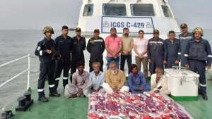 बड़ी सफलता: पाकिस्तानी नाव से पकड़ी 350 करोड़ की 50 किलो हेरोइन, 6 लोग गिरफ्तार