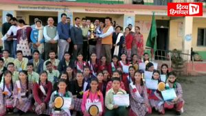 जिला स्तरीय युवा संसद प्रतियोगिता में पांगणा स्कूल को पहला स्थान