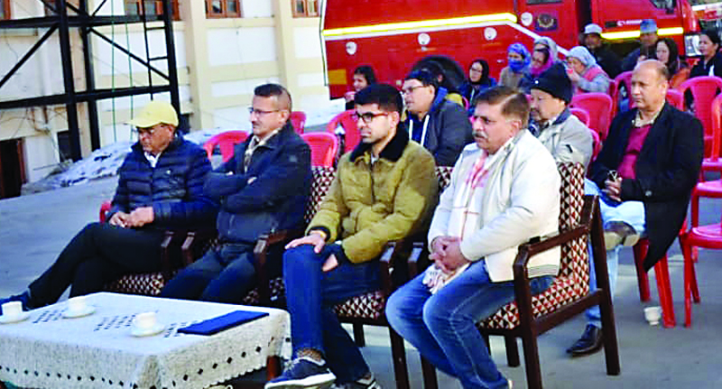लाहुलवासियों ने लाइव देखा नई सरकार का शपथ समारोह