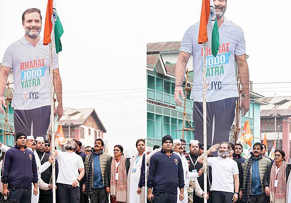तिरंगे से ऊंचे कटआउट पर घेरे राहुल गांधी; भाजपा ने तस्वीर शेयर कर बोला हमला, राष्ट्रीय ध्वज के अपमान का जड़ा आरोप