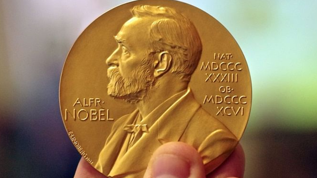नोबेल पुरस्कार की स्थापना किसने की?