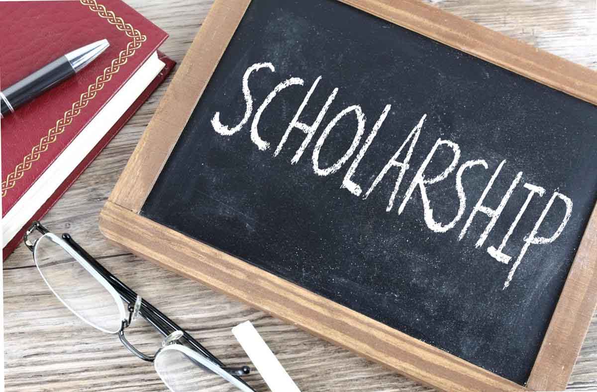 दो माह बाद छात्रों के बैंक खातों में आई स्कॉलरशिप, ACERT सोलन ने जारी की स्वर्ण जयंती मिडल छात्रवृत्ति की धनराशि