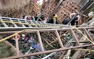 बावड़ी में समाए 14 श्रद्धालु, इंदौर में रामनवमी पर हवन कर रहे 30 से ज्यादा लोग नीचे गिरे, 17 बचाए