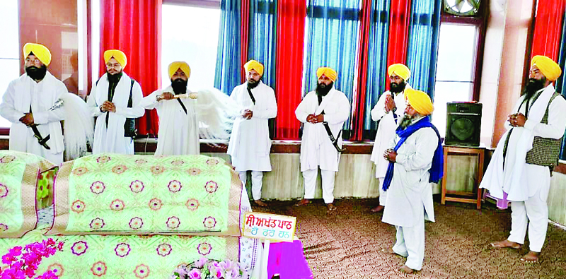 पांवटा होला मोहल्ले का आगाज