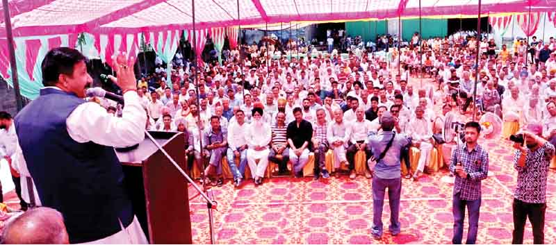 ट्रांसपोर्टर कल्याण बोर्ड बनाने पर विचार, उपमुख्यमंत्री बोले, कैबिनेट में चर्चा के लिए पेश करेंगे मामला