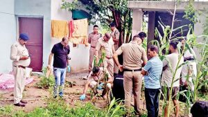 नूरपुर में दराट से काट डाला बुजुर्ग दंपति; पुलिस ने आरोपी को गिरफ्तार कर शुरू की छानबीन