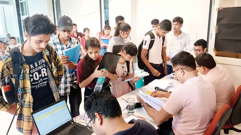तकनीकी विश्वविद्यालय हमीरपुर में काउंसिलिंग; बीटेक डायरेक्ट एंट्री को 71 सीटें आबंटित
