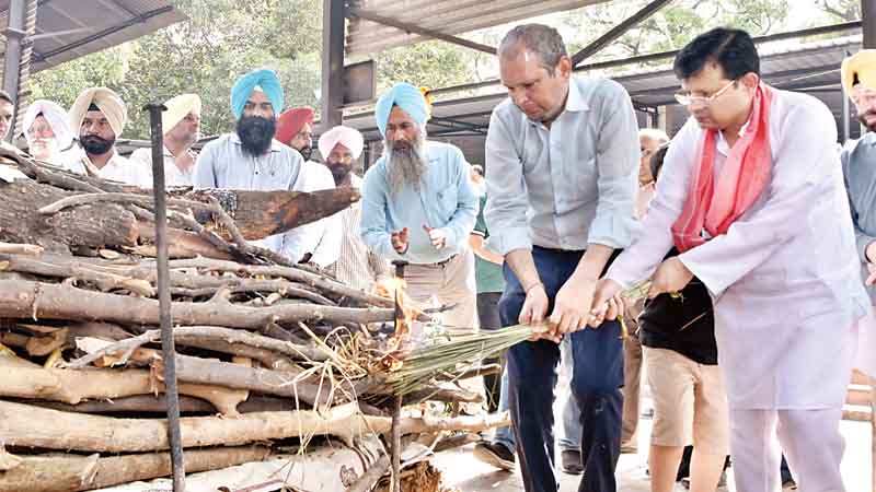 पंजाब के मुख्य सचिव के पिता का निधन, PGI में अंतिम सांस, कैबिनेट मंत्रियों-प्रमुख शख्सियतों ने दी श्रद्धांजलि