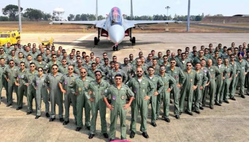 वायु सेना दिवस विशेष  : शौर्य की बुलंदी पर भारतीय वायु सेना