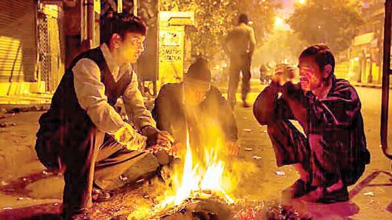 सिरमौर में गिरा पारा, हाथ-पांव सुन्न