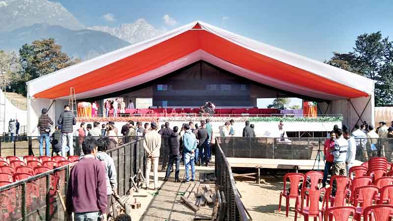 धर्मशाला में सज गया पंडाल, सुक्खू सरकार के एक साल के जश्न में पहुंचेंगे कांग्रेस के कई बड़े नेता