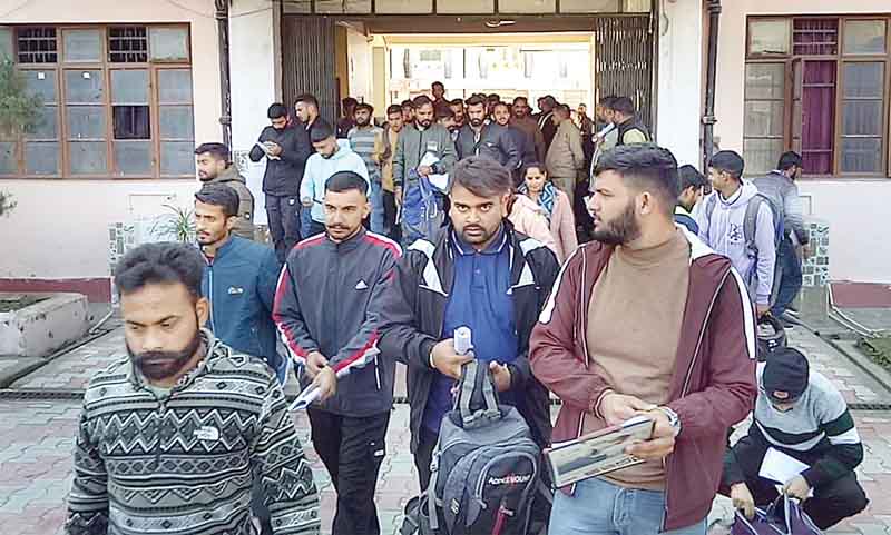 जिला में कंडक्टर भर्ती में जोश हाई