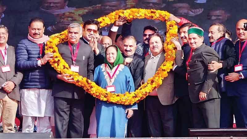 मुख्यमंत्री सुखविंदर सिंह सुक्खू का ऐलान, जनवरी से लाहुल-स्पीति की हर महिला को मिलेंगे 1500 रुपए