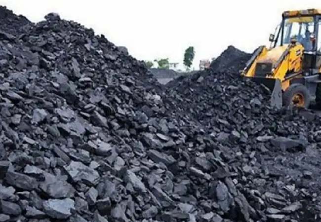 अप्रैल-नवंबर में घरेलू कोयले से बिजली उत्पादन 8.38% बढ़ा, कोयला आयात घटा