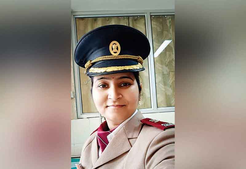 Himachal News: बिलासपुर की नेहा भारतीय सेना में मेजर, नेहा ने परिवार के साथ प्रदेश का बढ़ाया गौरव