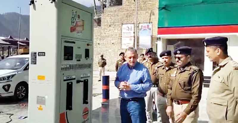 सोलन में प्रदेश का पहला पुलिस पेट्रोल पंप तैयार; डीजीपी संजय कुंडू ने किया निरीक्षण, पुलिस कर्मचारी करेंगे संचालन