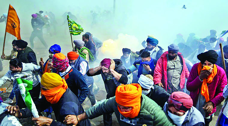 29 फरवरी तक टला किसानों का दिल्ली कूच; खनौरी बार्डर पर फिर लाठीचार्ज, संघर्ष में 40 घायल