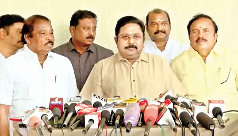 लोकसभा चुनाव से पहले मजबूत हुआ भाजपा का कुनबा,  तमिलनाडु में एएमएमके पार्टी का मिला साथ