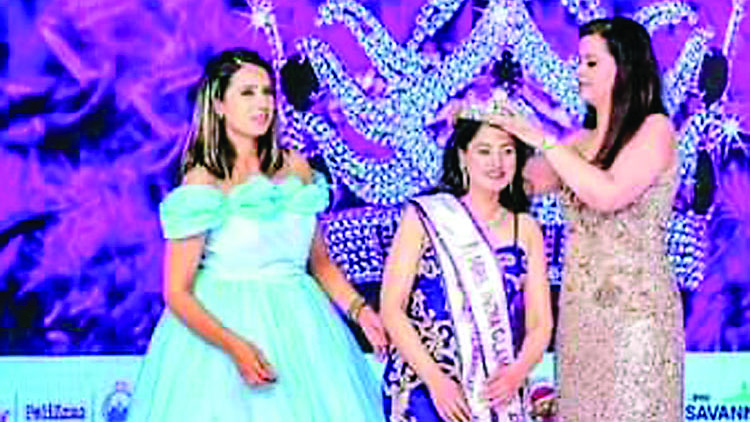 ममता शर्मा ने जीता मिसेज इंडिया ग्लैमरस अवार्ड