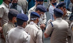 Himachal Election: 7992 बूथों पर पहुंची पुलिस टीमें