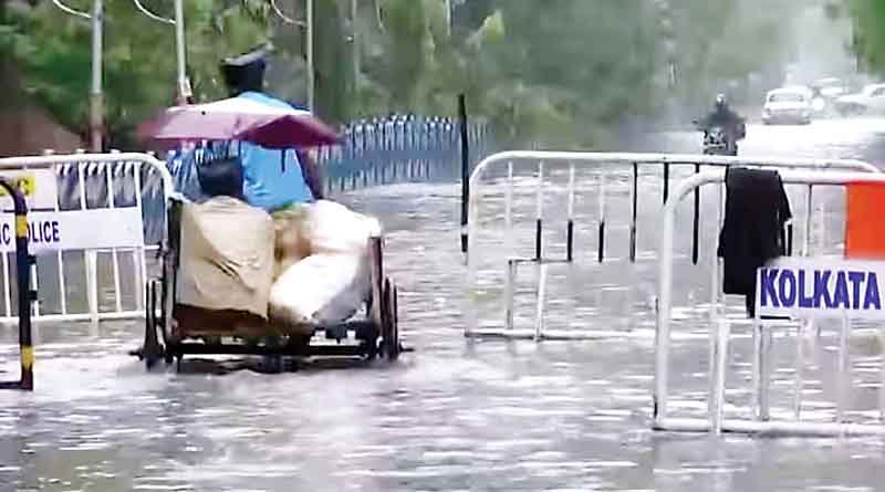 Remal Cyclone : चक्रवाती तूफान रेमल ने ली 17 की जान, कोलकाता में पानी भरा