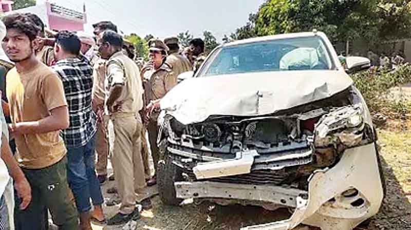 Loksabha Chunav: एक और मुसीबत में बृजभूषण, बेटे के काफिले की कार से दो की मौत