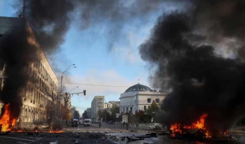 यूक्रेन पर फिर रूस का हमला, 8 नागरिक घायल