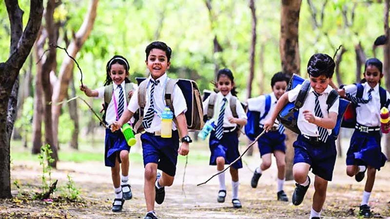 School Holidays: भीषण गर्मी के चलते पंजाब के सभी स्कूलों में 21 मई से छुट्टियों की घोषणा