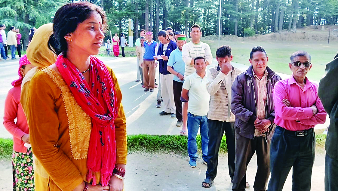 Himachal Election: भुंतर-मणिकर्ण और गड़सा में वोटर्स में उत्साह
