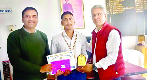 रोहित ठाकुर भारतीय सेना में सिलेक्ट