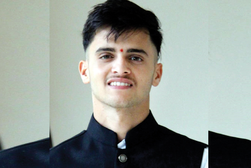 बलद्वाड़ा के विशाल ठाकुर ने एम फार्मेसी में किया टॉप