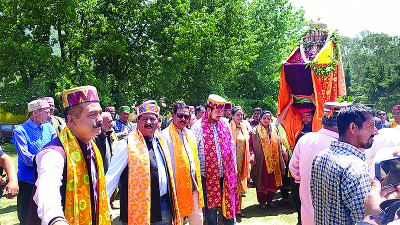 ढालपुर में विराजे देवता गौहरी