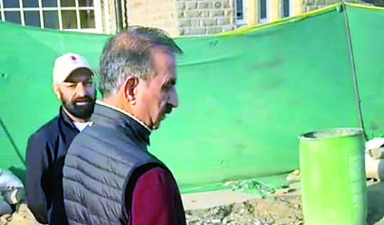 तडक़े रिज पर पहुंचे मुख्यमंत्री, विकास कार्य परखे
