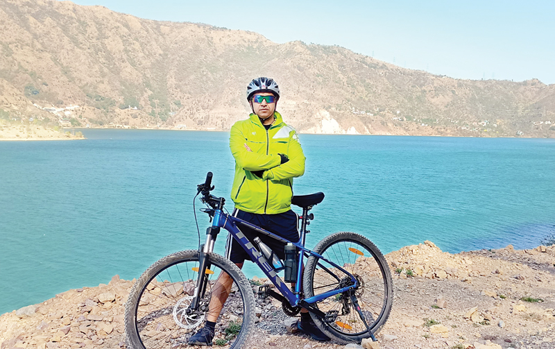 सचिन ने नशे के खिलाफ हथियार बनाई साइकिल, दुर्गम रास्ते फतह कर फिटनेस की ओर खींचा ध्यान